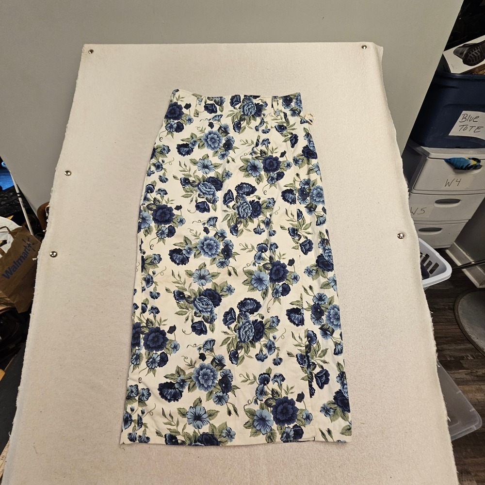 Vintage Be Bop Clothing Blue Floral Cotton Denim Maxi Skirt Size 13 Made in USA